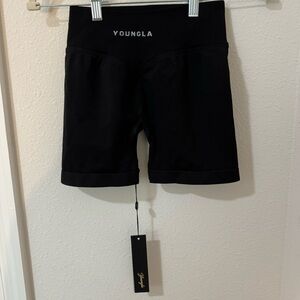 Youngla curve seamless shorts